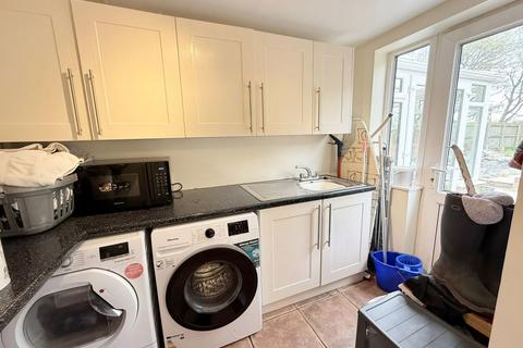 74 Binley Close, Shirley, Solihull, B90 2RB