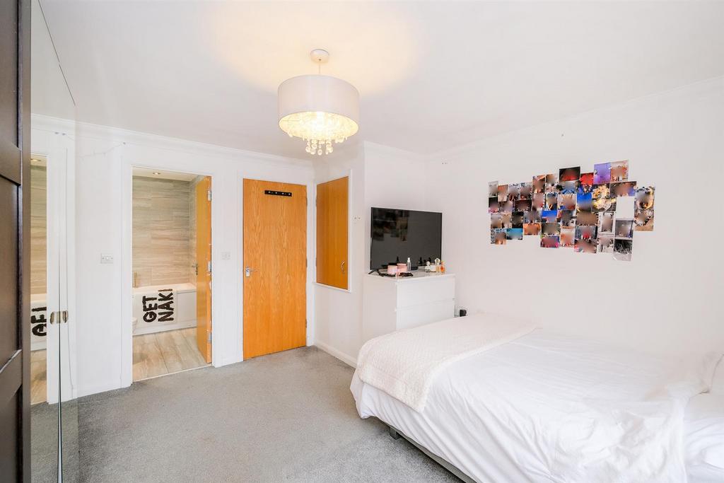 15, Longcourt Mews-7 web.jpg