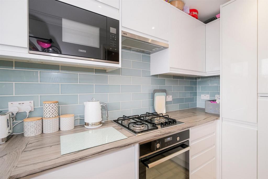 15, Longcourt Mews-13 web.jpg