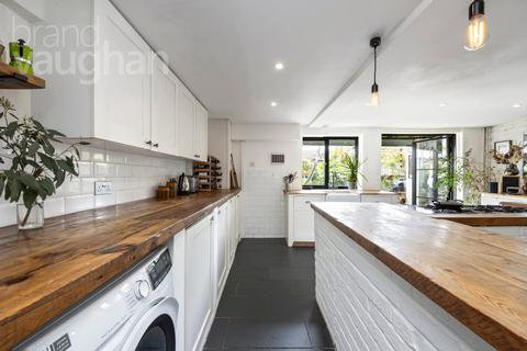 45 Princes Terrace, Brighton, BN2 5JS