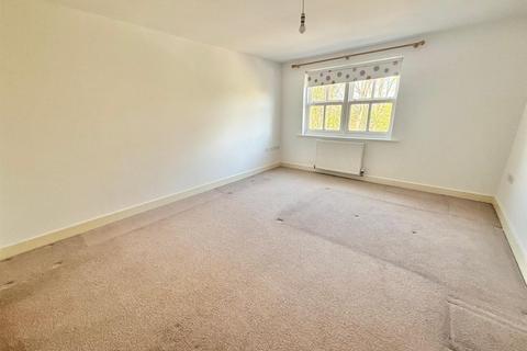 2 bedroom apartment for sale, Victoria Road, Macclesfield