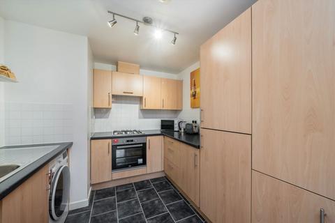 1 bedroom flat for sale, Wood Lane, Isleworth TW7