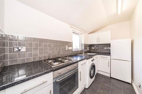 1 bedroom flat to rent, Briant Street, London SE14