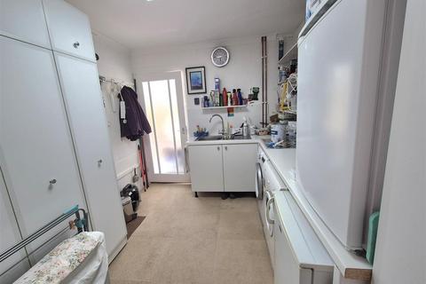 2 bedroom detached bungalow for sale, Hawthorn Close, Craven Arms
