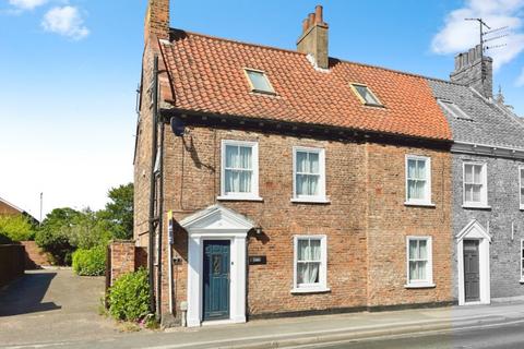 Newgate Street, Cottingham, HU16 4DT
