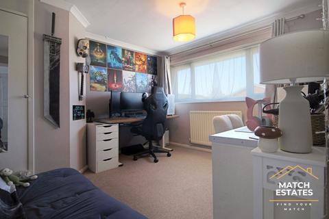 22 Bevan Way, Aylesham, Canterbury, CT3 3DN