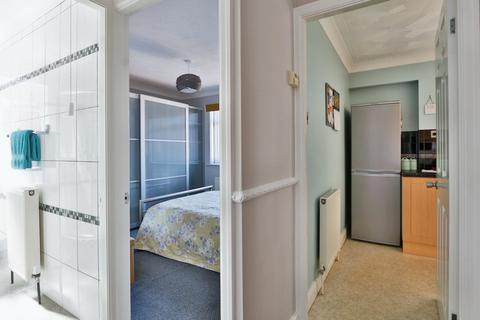 9 Ellis Close, Preston, Hull, HU12 8XG