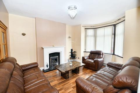 4 bedroom detached house for sale, Gladstone Road, Eccles, M30
