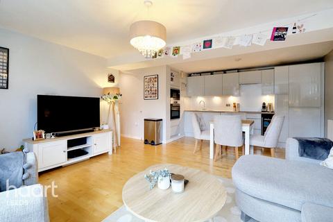 2 bedroom apartment for sale, The Avenue, Leeds