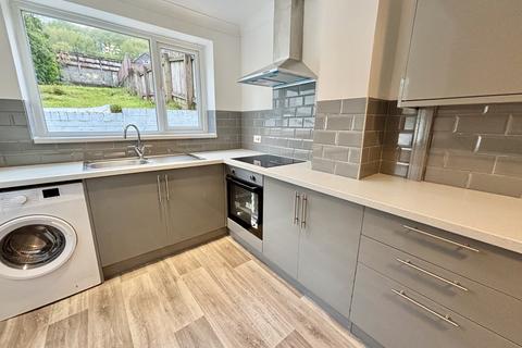 79 Cilmaengwyn Road, Pontardawe, Swansea, SA8 4QL