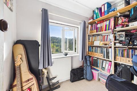 7 Bourne Lane, Brimscombe, Stroud, GL5 2RJ