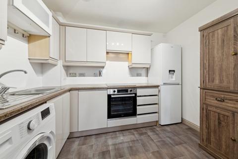 1 bedroom flat to rent, Effra Parade, London SW2