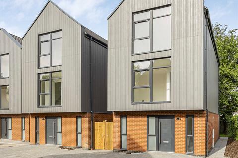 4 bedroom apartment for sale, Lime Grove, Grange Road, Tuffley, Gloucester, GL4
