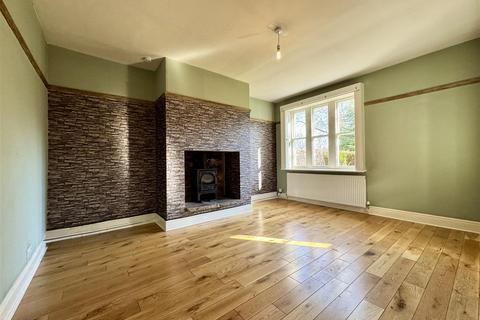 3 bedroom semi-detached house for sale, Tivy Dale, Cawthorne, Barnsley, S75 4EH