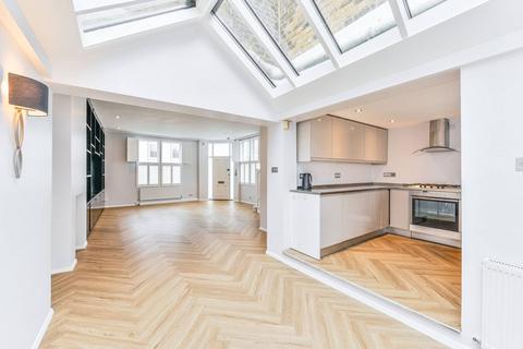 3 bedroom house to rent, Tonsley Place, The Tonsleys, London, SW18