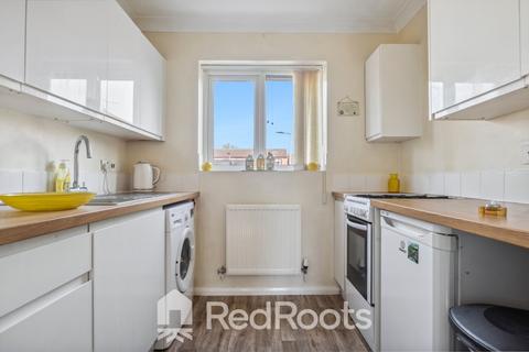 2 bedroom semi-detached house for sale, Moat Hills Court, Doncaster DN5