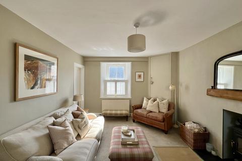 20 Main Street, Twynholm, Kirkcudbright, DG6 4NT