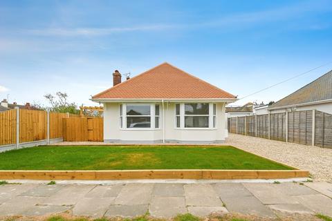 1 Beatrice Road, Walton On The Naze, CO14 8HJ