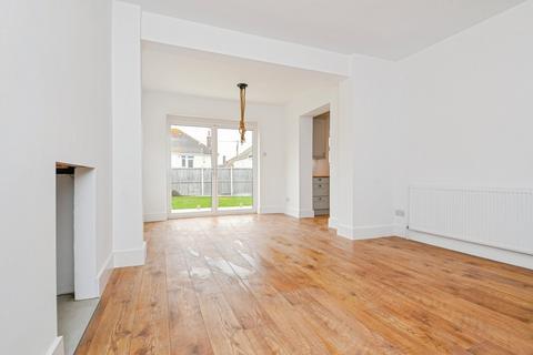 1 Beatrice Road, Walton On The Naze, CO14 8HJ