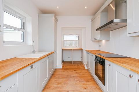 1 Beatrice Road, Walton On The Naze, CO14 8HJ