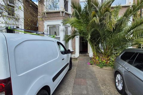 1 bedroom flat to rent, Northbrook Road, Ilford IG1