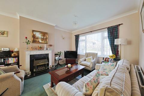 undefined, Lawnswood, Hessle,  HU13 0PT