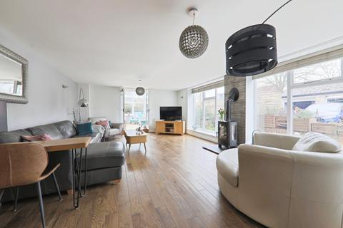 4 bedroom detached house for sale, East Hall Mews, South Cave, Brough, HU15 2FQ