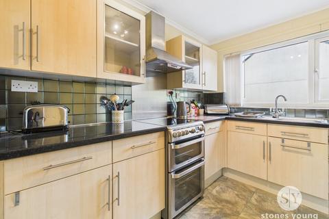 58 Beatrice Place, Blackburn, BB2 3UD