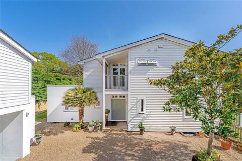undefined, Upper Ham Road, Richmond, TW10