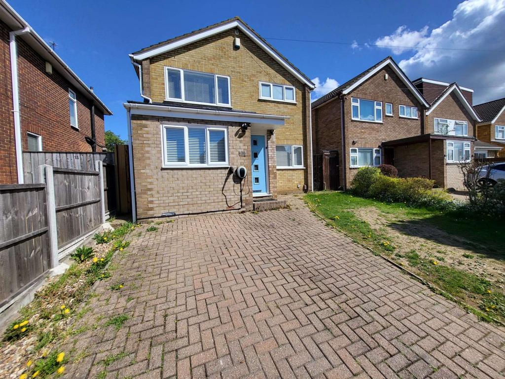 4 Bedroom Detached for Rent