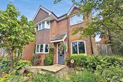 4 bedroom detached house for sale, Crabtree Lane, Hampshire GU35