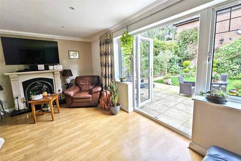 4 bedroom detached house for sale, Crabtree Lane, Hampshire GU35