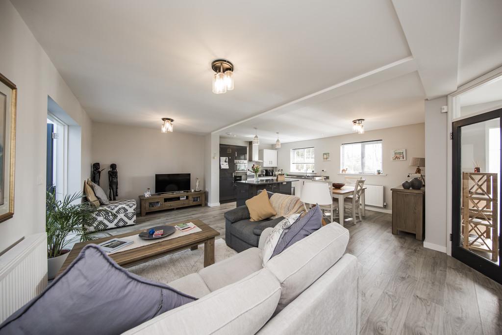 Living - Dining - Kitchen