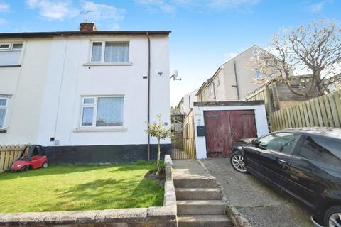 2 bedroom semi-detached house for sale, Hazel Mount, Bradford BD18