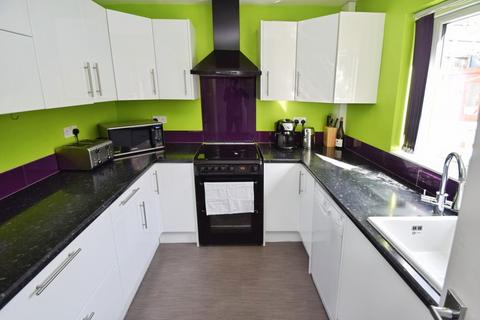 4 Hazel Mount, Shipley, BD18 2LH