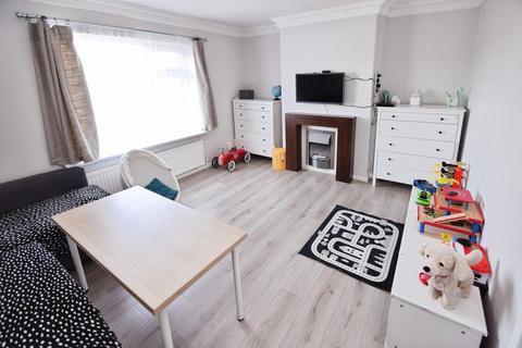 4 Hazel Mount, Shipley, BD18 2LH