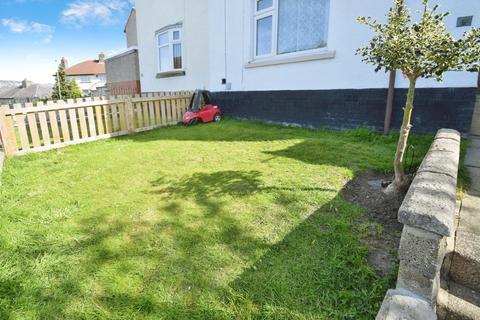 4 Hazel Mount, Shipley, BD18 2LH