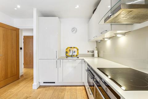 Flat 5, 5 Skerne Road, Kingston Upon Thames, KT2 5FP