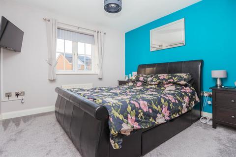 3 bedroom detached house to rent, Ebbw Vale Road, Irthlingborough NN9