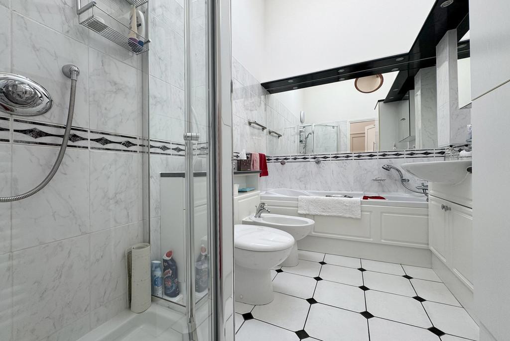 2 TP Bathroom