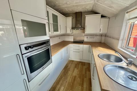 2 bedroom semi-detached house for sale, Dozens Bank, West Pinchbeck