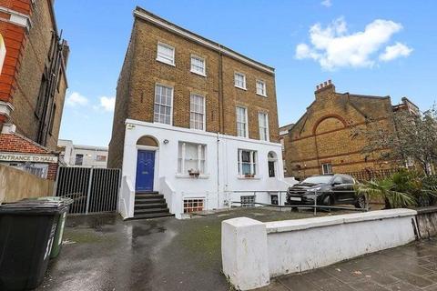 8 bedroom detached house to rent, New Cross