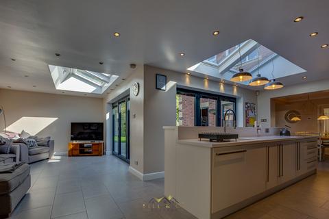 4 bedroom detached house for sale, Mckenzie Way, Sheffield S26