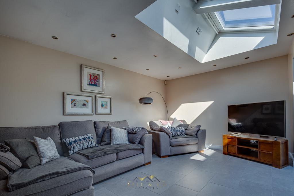 Sitting room 1.2