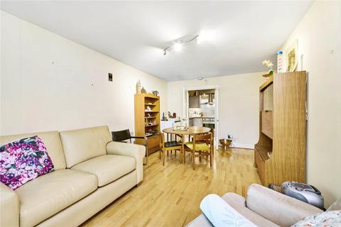 2 bedroom apartment for sale, Bridge House, 18 St George Wharf SW8