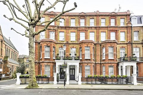 3 bedroom apartment to rent, Philbeach Gardens, Kensington, Earl's Court, Chelsea, Hammersmith, London SW5 9DY