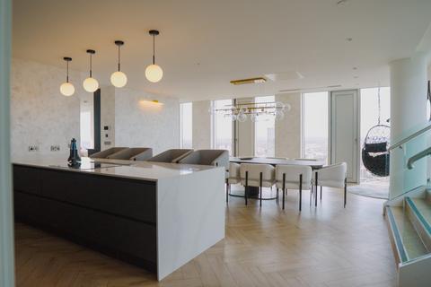 3 bedroom apartment for sale, Elizabeth Tower, Manchester