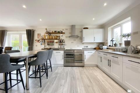 undefined, Woodside Heights, Stepaside, Saundersfoot