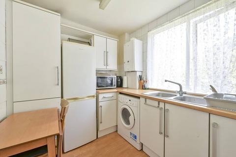 2 bedroom flat for sale, Gipsy Lane, West Putney, London, SW15