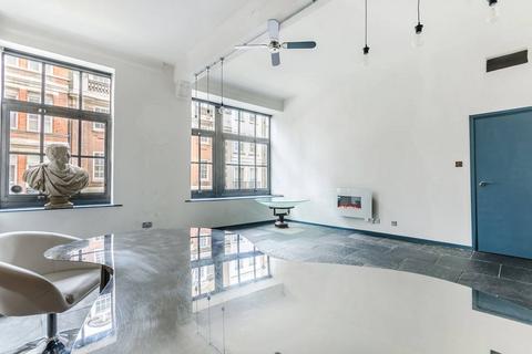 1 bedroom flat for sale, Dean Street, Soho, London, W1D